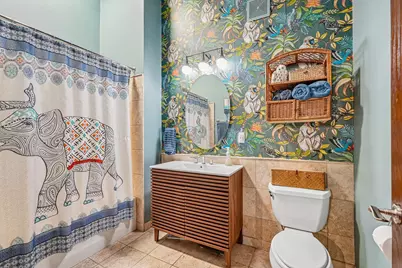 1818 N Water St #504, Milwaukee, WI 53202 - Photo 25