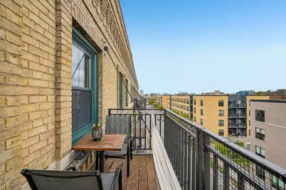 1818 N Water St #504, Milwaukee, WI 53202 - Photo 17