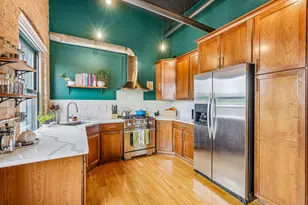 1818 N Water St, Milwaukee, WI 53202 - Photo 13