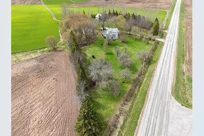 7047 W Custer St, Manitowoc, WI 54220 - Photo 71