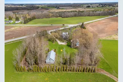 7047 W Custer St, Manitowoc, WI 54220 - Photo 67