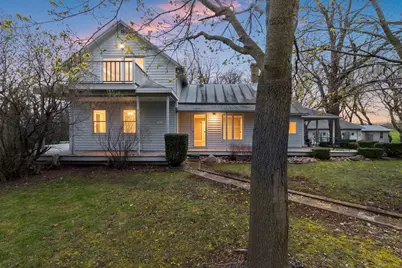 7047 W Custer St, Manitowoc, WI 54220 - Photo 3