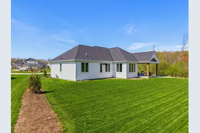 W144N11538  Wrenwood Dr, Germantown, WI 53022 - Photo 41