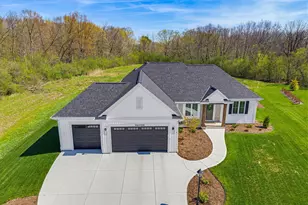 W144N11538 Wrenwood Dr, Germantown, WI 53022 - Photo 1