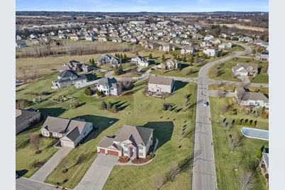 N42W22770  Beacon Ct, Pewaukee, WI 53072 - Photo 55