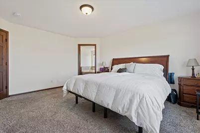 N42W22770  Beacon Ct, Pewaukee, WI 53072 - Photo 25