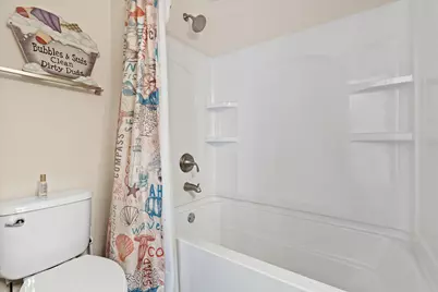 N42W22770  Beacon Ct, Pewaukee, WI 53072 - Photo 33