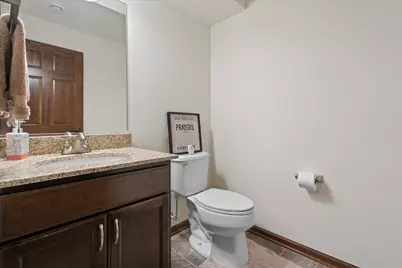 N42W22770  Beacon Ct, Pewaukee, WI 53072 - Photo 41