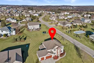 N42W22770 Beacon Ct, Pewaukee, WI 53072 - Photo 53