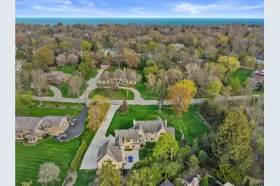 1140 E Bywater Ln, Fox Point, WI 53217 - Photo 3