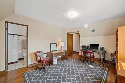 1140 E Bywater Ln, Fox Point, WI 53217 - Photo 39