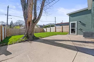 2611 S Austin St, Milwaukee, WI 53207 - Photo 41