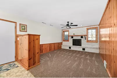 25922 W Loomis Rd, Racine, WI 53185 - Photo 35