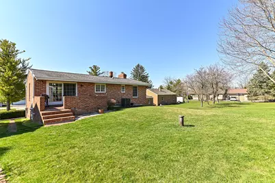 25922 W Loomis Rd, Racine, WI 53185 - Photo 45