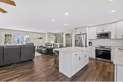 25922 W Loomis Rd, Racine, WI 53185 - Photo 11