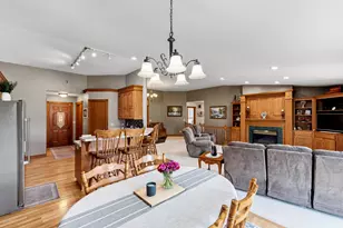 489 Braatz Dr, Kewaskum, WI 53040 - Photo 9