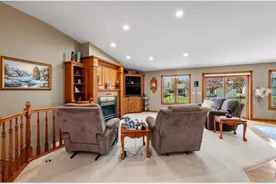 489  Braatz Dr, Kewaskum, WI 53040 - Photo 5