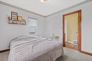 2617 S 99th St, West Allis, WI 53227 - Photo 11