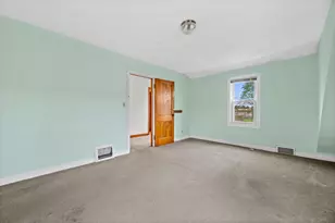 2617 S 99th St, West Allis, WI 53227 - Photo 17