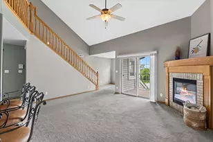 1351 Rose Ct, Waukesha, WI 53186 - Photo 5