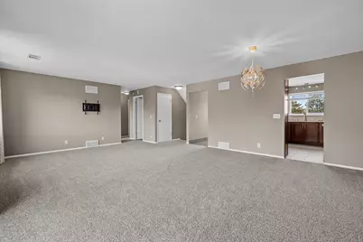 1521  Windsor Way #8, Racine, WI 53406 - Photo 9