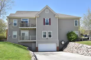W206N16618 Blackberry Cir, Jackson, WI 53037 - Photo 35