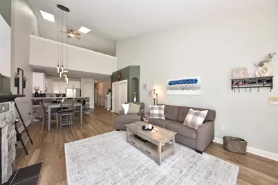 W206N16618  Blackberry Cir #2327, Jackson, WI 53037 - Photo 7