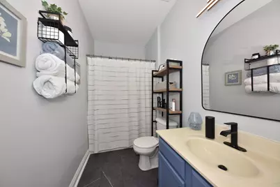 W206N16618  Blackberry Cir #2327, Jackson, WI 53037 - Photo 17