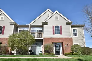 W206N16618 Blackberry Cir, Jackson, WI 53037 - Photo 1
