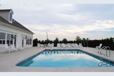 W206N16618  Blackberry Cir #2327, Jackson, WI 53037 - Photo 29