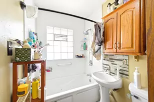 5360 N 50th St, Milwaukee, WI 53218 - Photo 9