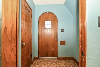 5618 W Auer Ave, Milwaukee, WI 53216 - Photo 3