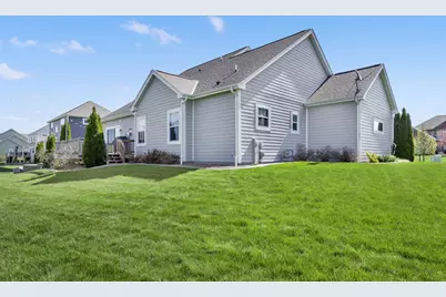 W142S7831  Freedom Ave, Muskego, WI 53150 - Photo 41