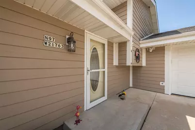 N97W21763  White Horse Dr, Germantown, WI 53017 - Photo 3