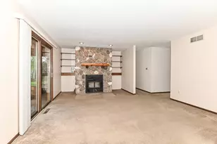 503 Paul St, Racine, WI 53105 - Photo 7