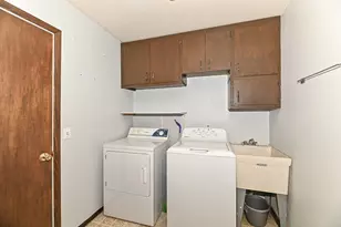 503 Paul St, Racine, WI 53105 - Photo 23