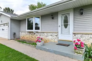 503 Paul St, Racine, WI 53105 - Photo 41