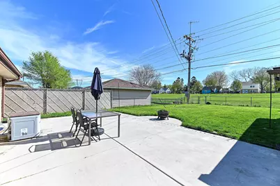 5416 S Elaine Ave, Cudahy, WI 53110 - Photo 33