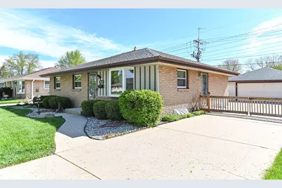 5416 S Elaine Ave, Cudahy, WI 53110 - Photo 5