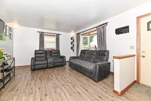 5416 S Elaine Ave, Cudahy, WI 53110 - Photo 11