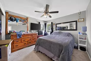823 Tyler Rd, Howards Grove, WI 53083 - Photo 9