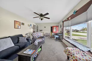 823 Tyler Rd, Howards Grove, WI 53083 - Photo 7