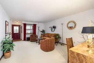 1341 Lauderdale Pl, Onalaska, WI 54650 - Photo 3