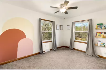 8449 N Lake Dr, Bayside, WI 53217 - Photo 17