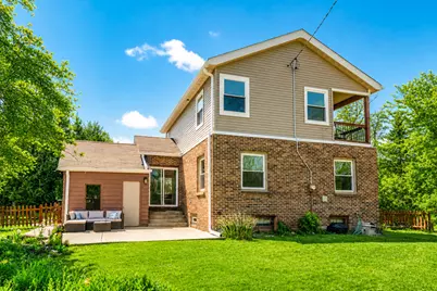 8449 N Lake Dr, Bayside, WI 53217 - Photo 23