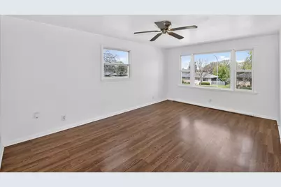 10117 W Cleveland Ave #10119, West Allis, WI 53227 - Photo 9