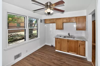 10117 W Cleveland Ave #10119, West Allis, WI 53227 - Photo 3