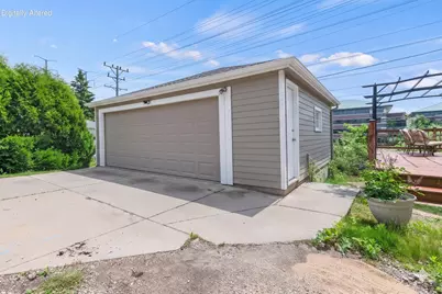 8831 W Hawthorne Ave #8833, Wauwatosa, WI 53226 - Photo 39