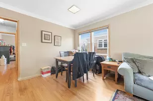 8831 W Hawthorne Ave, Wauwatosa, WI 53226 - Photo 9