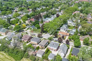 8831 W Hawthorne Ave, Wauwatosa, WI 53226 - Photo 35